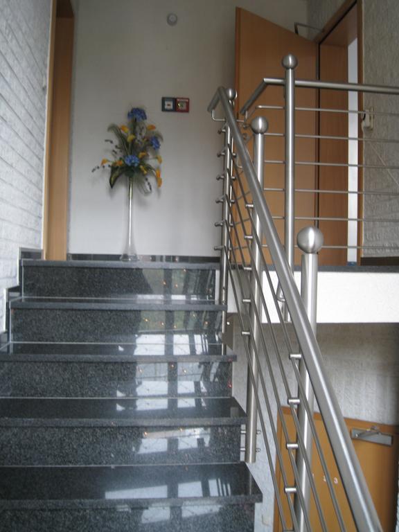 Hotel Restaurant 